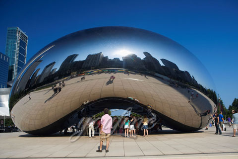 Contemporary polished stainless steel Construction of Cloud Gate